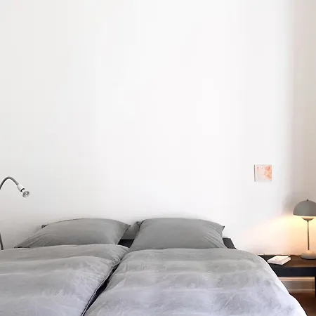 Zehuus - Historischer Charme Apartment Cologne