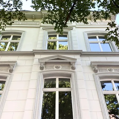 Zehuus - Historischer Charme * Cologne