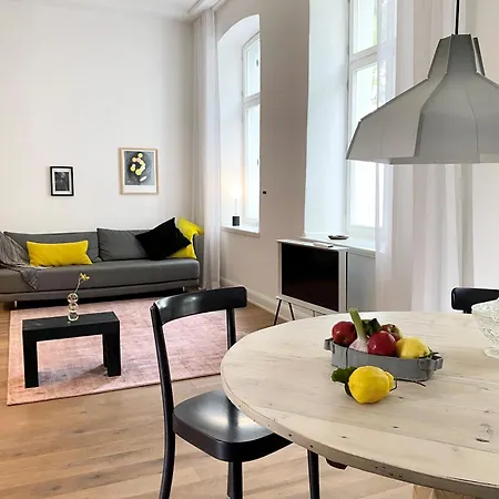 Apartment Zehuus - Historischer Charme Cologne